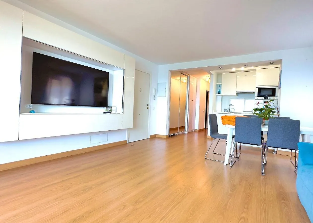 Ed. Larycorte 2D. Exclusive Sea Front Apartment In Marbella Center.