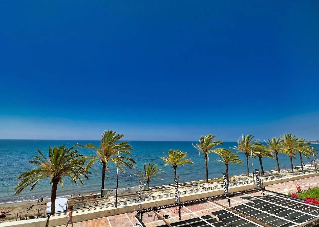 Ed. Larycorte 2D. Exclusive Sea Front Apartment In Marbella Center.